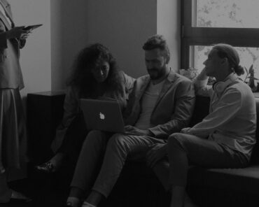 WhatsApp Marketing क्या है?